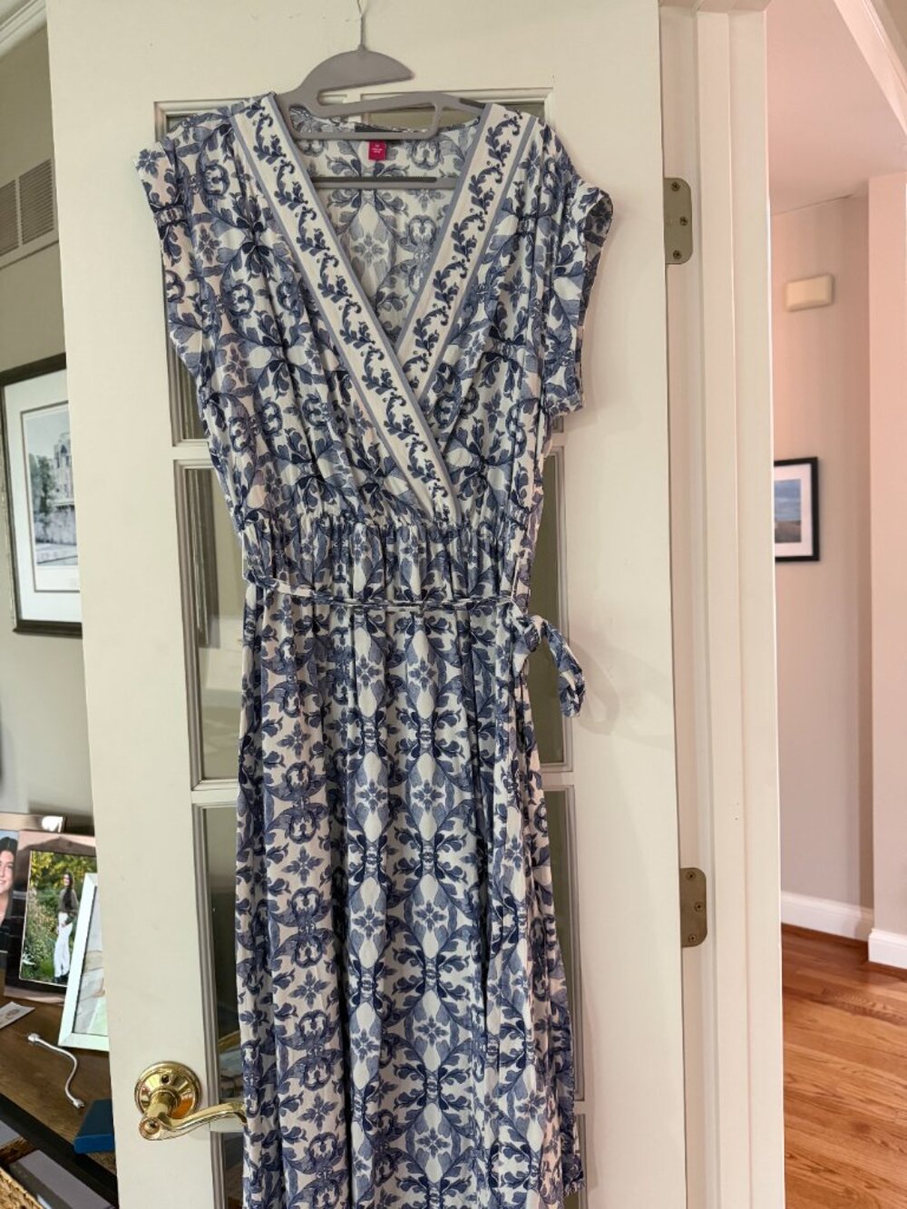 Vince Camuto short sleeve faux wrap blue floral maxi dress size Medium - Picture 2 of 7